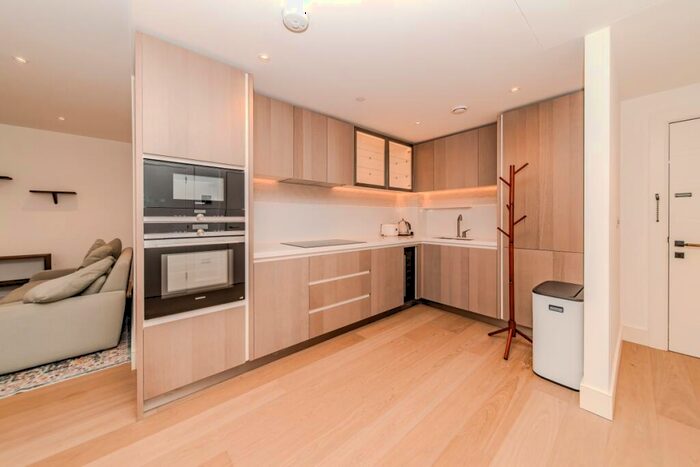 2 Bedroom Apartment To Rent In Chartwell House, Palmer Road London, SW11
