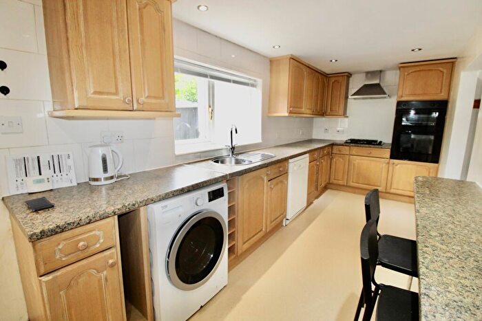 3 Bedroom Terraced House For Sale In High Street, Eye, Peterborough, PE6