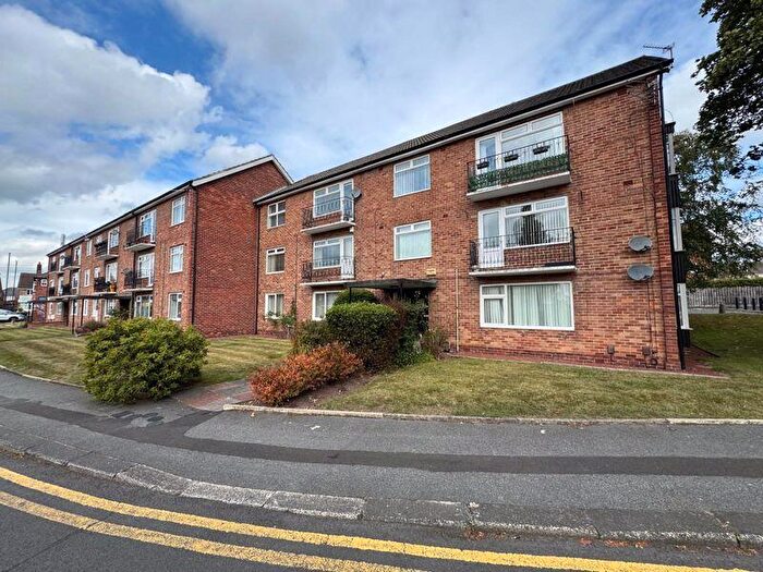 2 Bedroom Flat For Sale In Manor Walk, Benton, NE7