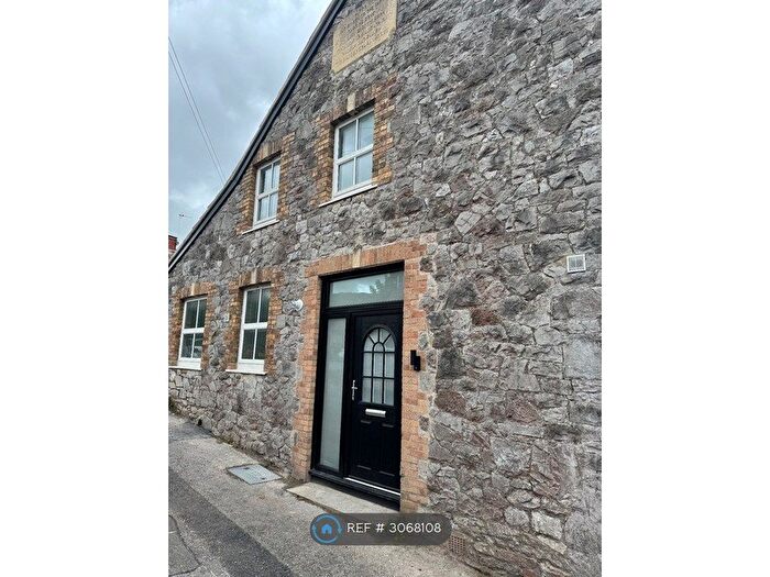 3 Bedroom Semi Detached House To Rent In The Chapel, Cheddar, BS27