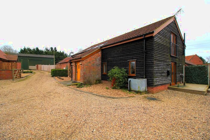 3 Bedroom Barn Conversion To Rent In Rotten Row, Dereham, NR20
