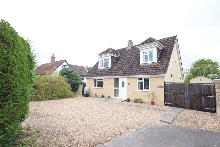 3 Bedroom Chalet For Sale In Station Road, Christian Malford, Chippenham, SN15