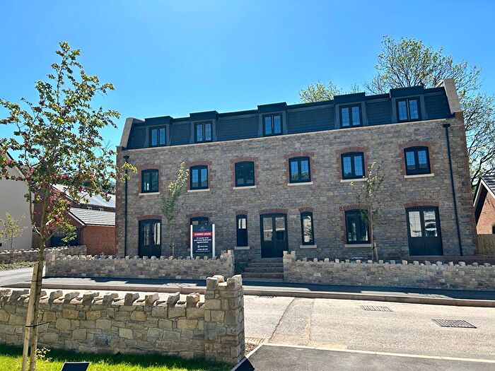 2 Bedroom Flat For Sale In Limestone Way, Bleadon, BS24