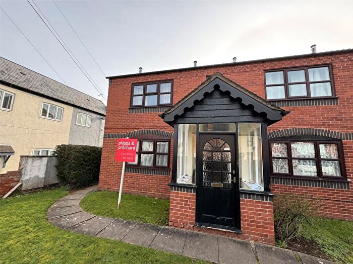 1 Bedroom Apartment For Sale In Mill Lane, Kidderminster, Worcestershire, DY11