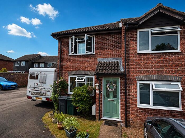 2 Bedroom End Of Terrace House For Sale In Drake Road, Willesborough, Ashford, TN24