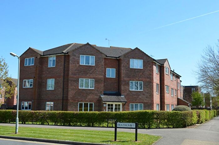 2 Bedroom Apartment To Rent In Heathcroft, Welwyn Garden City, AL7