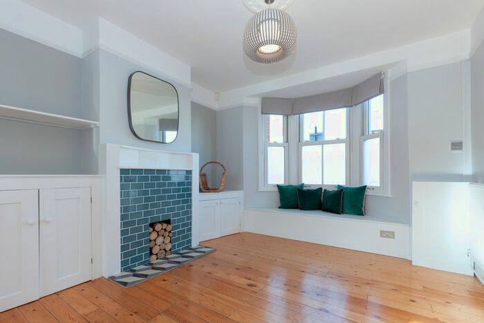 2 Bedroom Terraced House To Rent In Crescent Road, Oxford, OX4