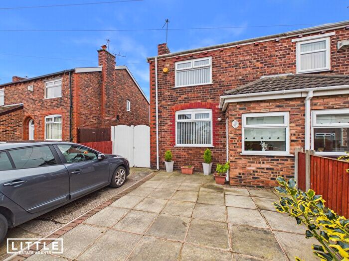 3 Bedroom Semi Detached House For Sale In Cumber Lane, Whiston, L35