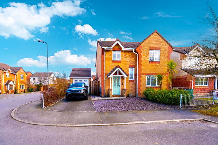 4 Bedroom Detached House For Sale In Pen Y Groes, Oakdale, Blackwood, NP12