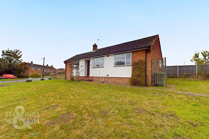2 Bedroom Detached Bungalow For Sale In Tower Mill Road, Bungay, NR35