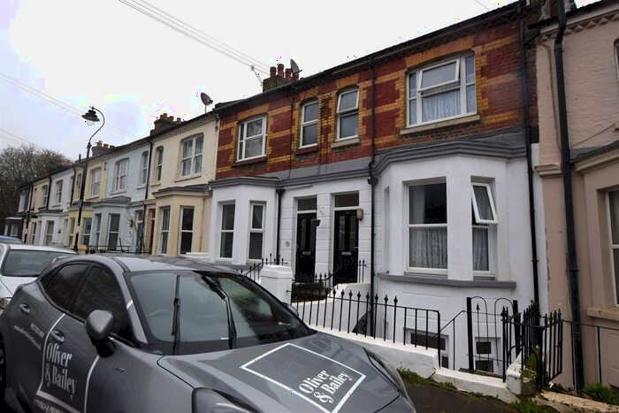 2 Bedroom Maisonette To Rent In Alexandra Road, St. Leonards-On-Sea, TN37