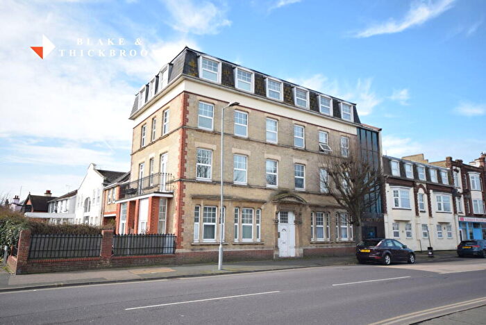 2 Bedroom Flat For Sale In Victoria Heights, Clacton-on-sea, CO15