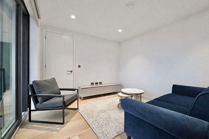 1 Bedroom Flat To Rent In Bella House, Pilot Walk, Greenwich Peninsula, London, SE10