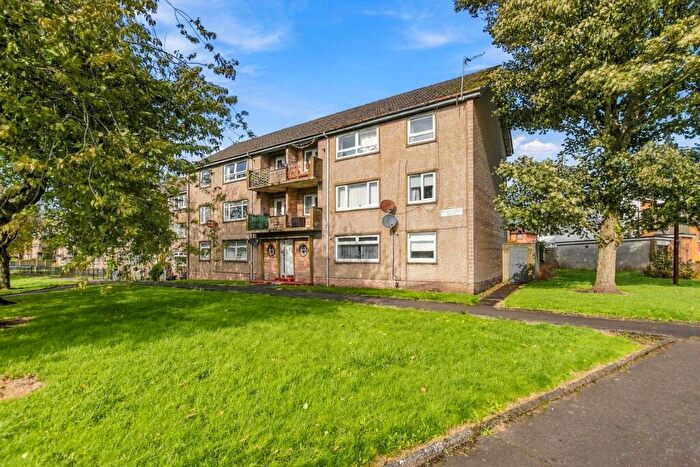 2 Bedroom Flat For Sale In Broomlands Drive, Irvine, KA12