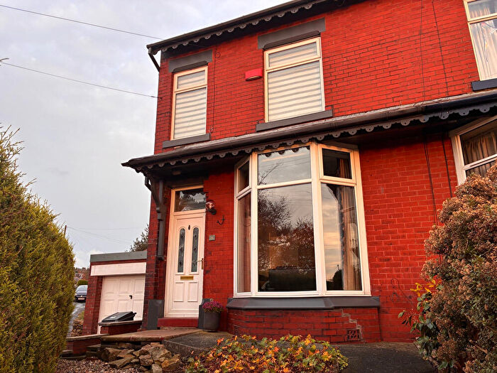 4 Bedroom End Of Terrace House For Sale In Platting Road Lydgate, OL4