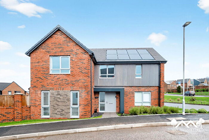 4 Bedroom Detached House For Sale In Randle Avenue, Blackburn, BB2