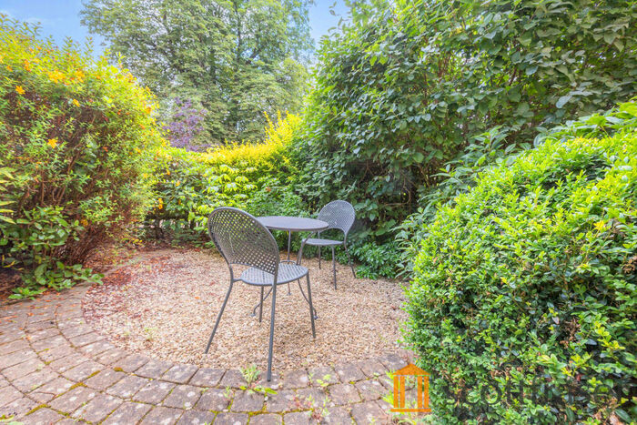 2 Bedroom Terraced House To Rent In St Georges Manor, Littlemore, OX4