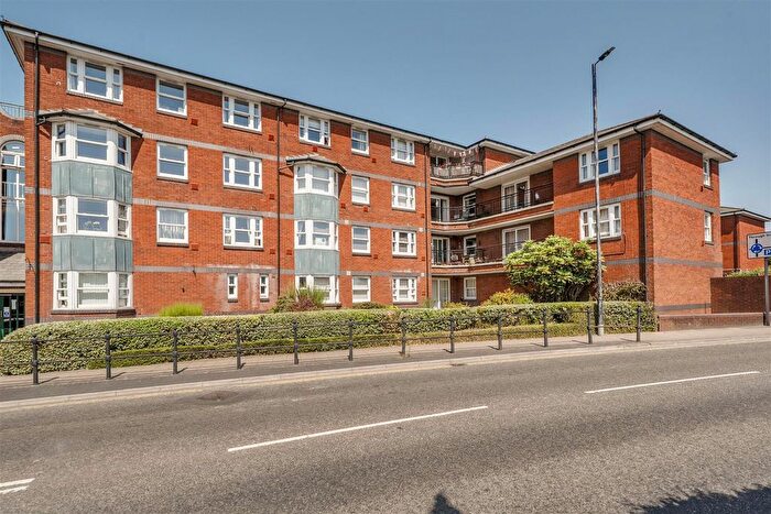 2 Bedroom Property For Sale In Chantry Court, New Park Street, Devizes, SN10
