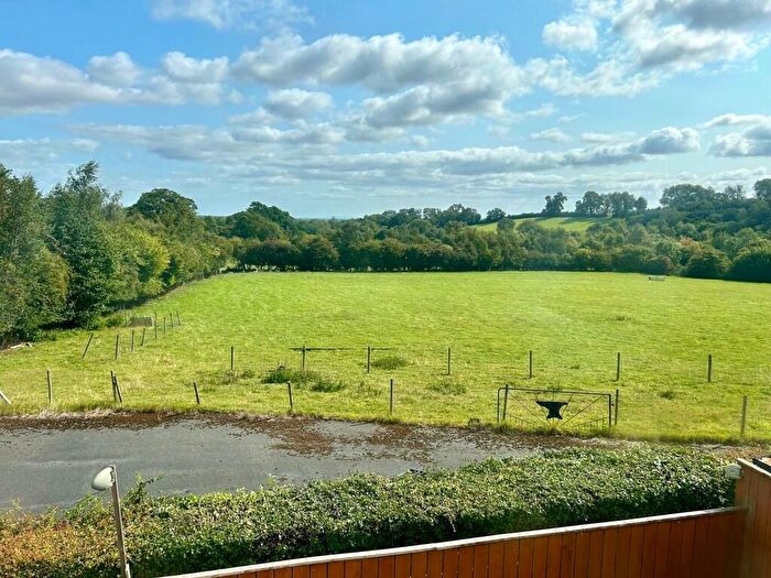 3 Bedroom Terraced House For Sale In St. Johns Road, Hipswell, DL9