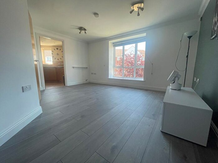 2 Bedroom Apartment To Rent In Sir John Newsom Way, Welwyn Garden City, AL7