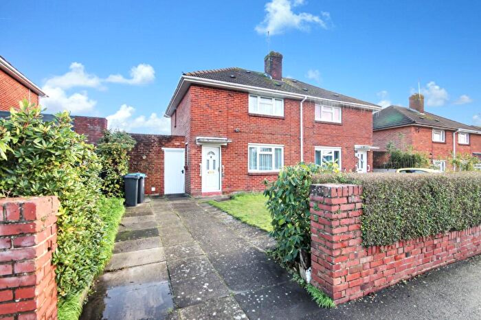 2 Bedroom Semi-Detached House For Sale In Methuen Road, Poole, Dorset, BH17