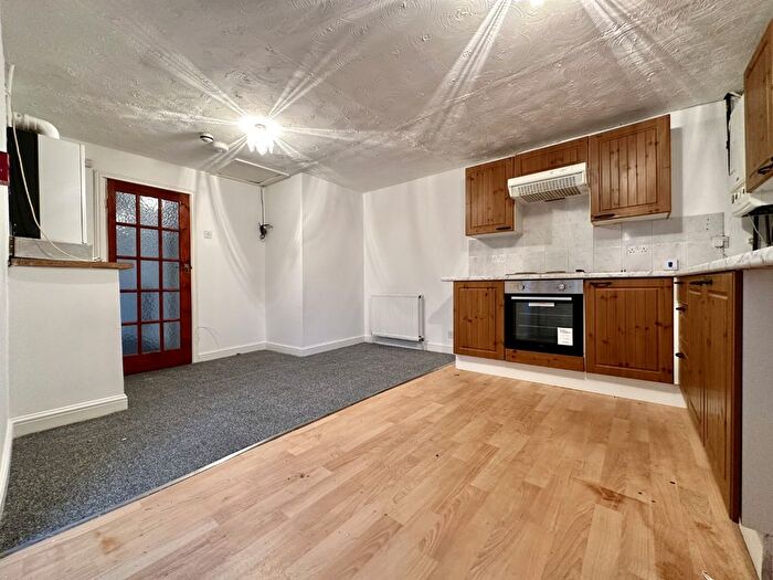 1 Bedroom Flat To Rent In Bright Street, Blackpool, FY4