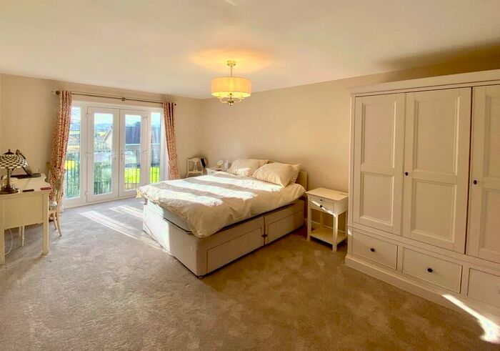 4 Bedroom Detached House For Sale In Moorlay Crescent, Winford, Bristol, BS40