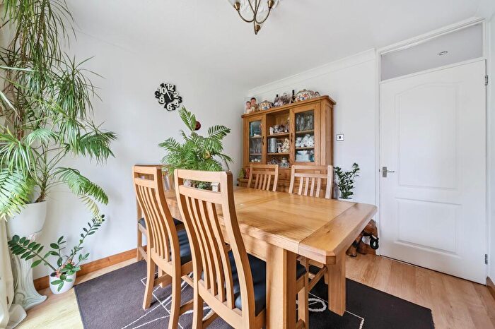 4 Bedroom Detached House For Sale In Sunningdale Gardens, North Bersted, Bognor Regis, PO22