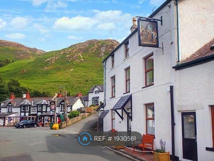 2 Bedroom Flat To Rent In Y Bedol, Capelulo, Dwygyfylchi, LL34