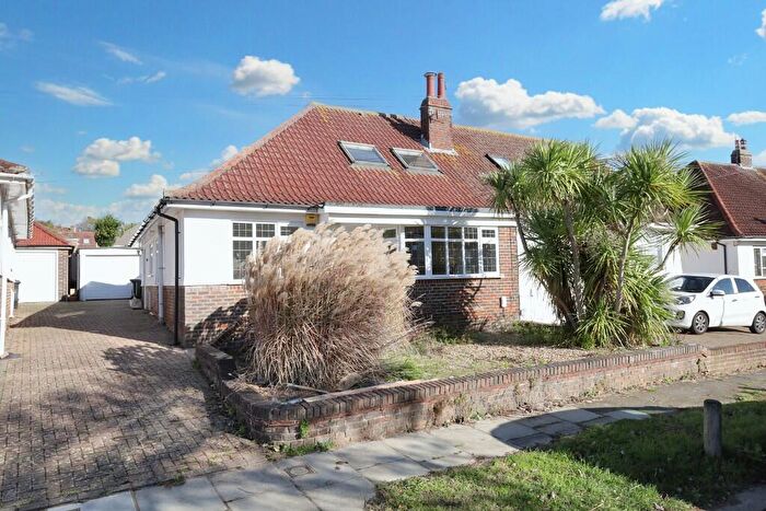 4 Bedroom Semi Detached House To Rent In Meadway Crescent, Hove, East Sussex, BN3