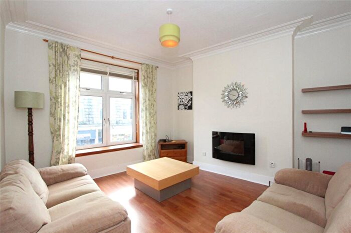 1 Bedroom Flat To Rent In Rosemount Place, First Floor Right, AB25