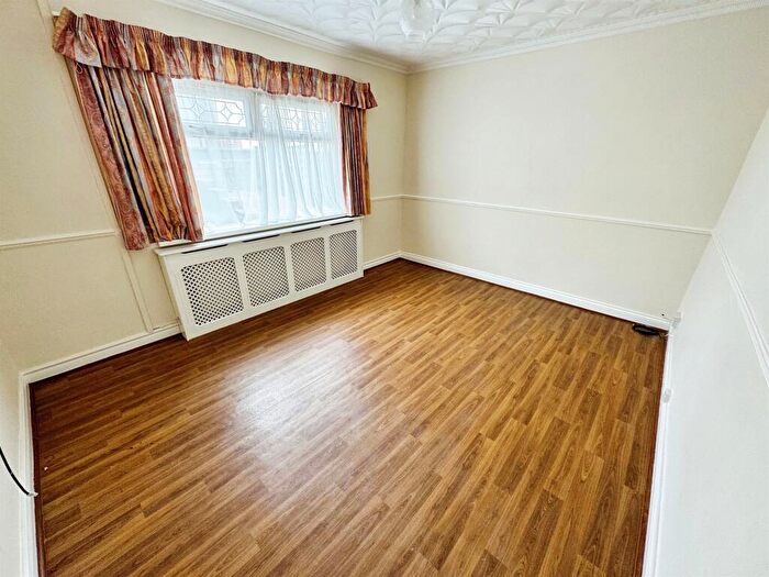 5 Bedroom Detached House For Sale In Ebbw View, Beaufort, Ebbw Vale, NP23