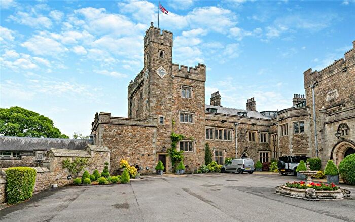 4 Bedroom Mews For Sale In Tunstall Road, Tunstall, Carnforth, Lancashire, LA6