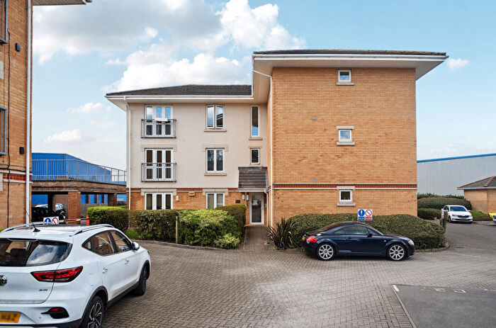 1 Bedroom Flat For Sale In Hawkeswood Road, Bitterne Manor, Southampton, Hampshire, SO18