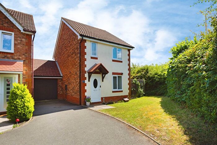 3 Bedroom Detached House For Sale In Smithy Drive, Kingsnorth, Ashford, TN23
