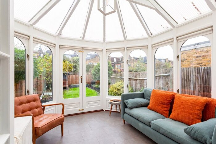 4 Bedroom Semi-Detached House To Rent In Langthorne Street, London, SW6