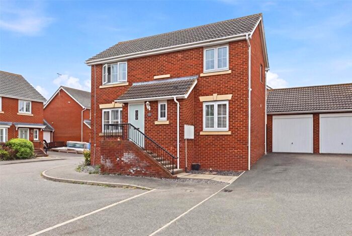 3 Bedroom Detached House For Sale In Havengore Close, Great Wakering, Southend-on-Sea, Essex, SS3