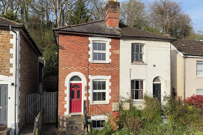 2 Bedroom Semi Detached House For Sale In Godalming ***No Onward Chain***, GU7