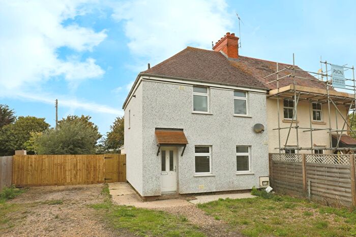 3 Bedroom Semi-Detached House For Sale In Badsey Road, Willersey, Broadway, Gloucestershire, WR12