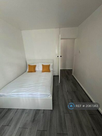 2 Bedroom Flat To Rent In Middleborough Road, Coventry, CV1