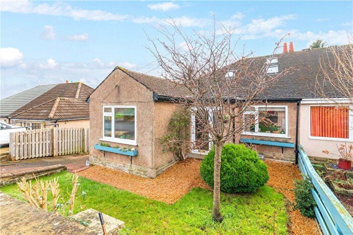 4 Bedroom Bungalow For Sale In Moor Park Drive, Addingham, Ilkley, LS29