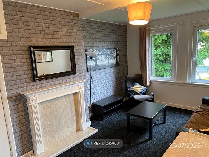 2 Bedroom Flat To Rent In Stenhouse Road, Edinburgh, EH11