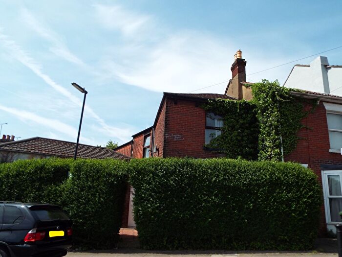 1 Bedroom Property To Rent In Peterborough Road, Southampton, SO14