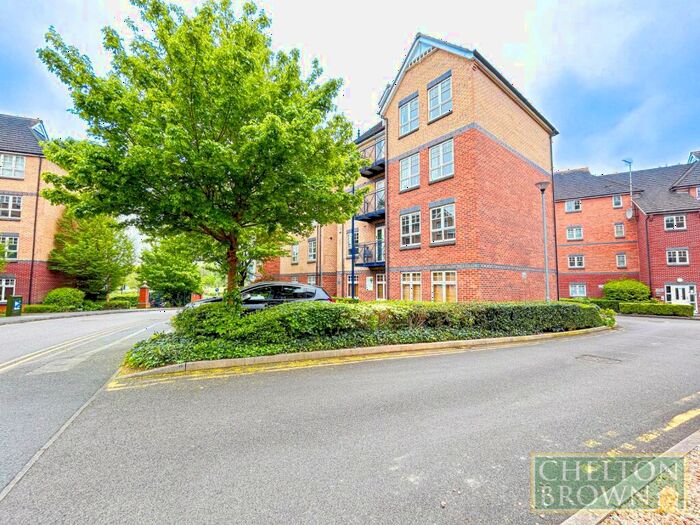 3 Bedroom Apartment To Rent In Beckets View, Northampton, NN1