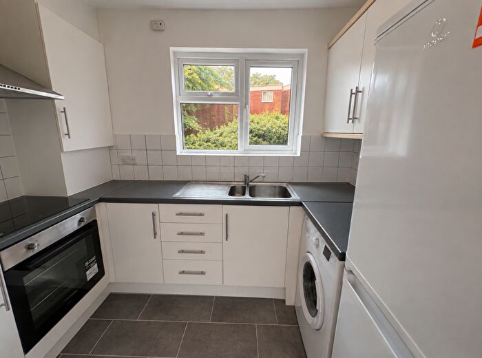 1 Bedroom Flat To Rent In Hartington Road, Liverpool, L8