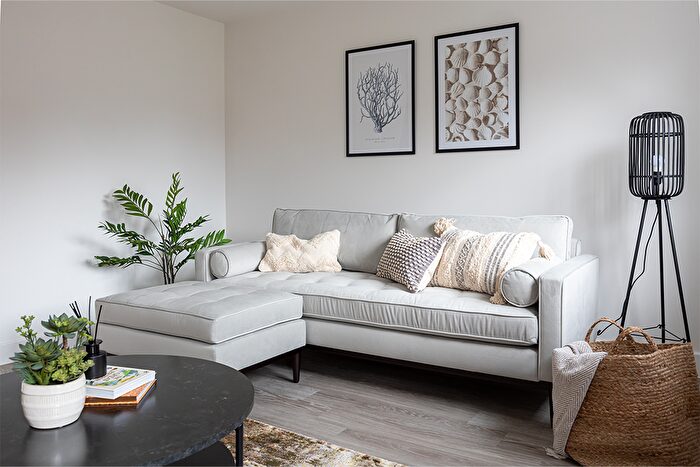 3 Bedroom Semi-Detached House To Rent In Leaf Living At Buckler's Park, Crowthorne, Berkshire, RG45