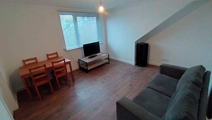 1 Bedroom Flat To Rent In Crown Street, City Centre, Aberdeen, AB11