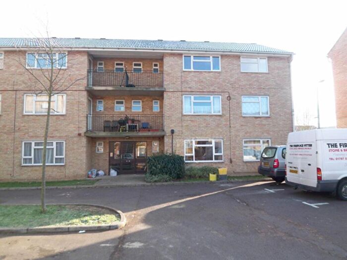 2 Bedroom Flat To Rent In Tweed Close, Halstead, CO9