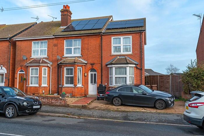 4 Bedroom Semi-Detached House For Sale In High Road West, Felixstowe, IP11