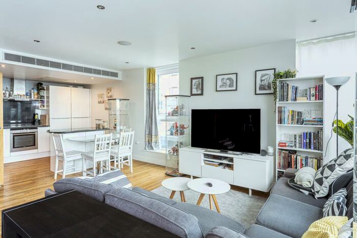 2 Bedroom Penthouse To Rent In Adriatic Apartments, Royal Victoria Dock, E16